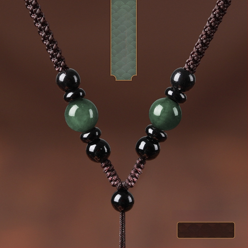 Нефритен медальон на ръчно плетена въженна огърлица, Хетян нефрит, обработен нефрит