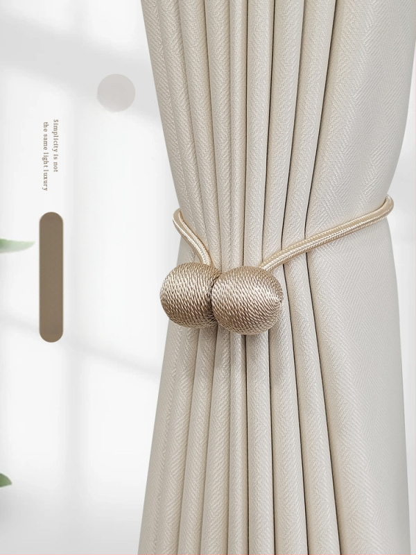 Dvi audinio užuolaidų dirželiai su magnetinėmis sagenimis, paprastas ir šiuolaikiškas stilius, tinkami lovos užuolaidoms ir musės tinklams