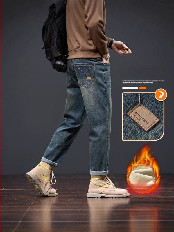 Džinsu platām kājām bikses ar flisa oderi – taisa griezuma, viduklis vidēji, vienkrāsains, jauneklīgs stils, rudens 2025