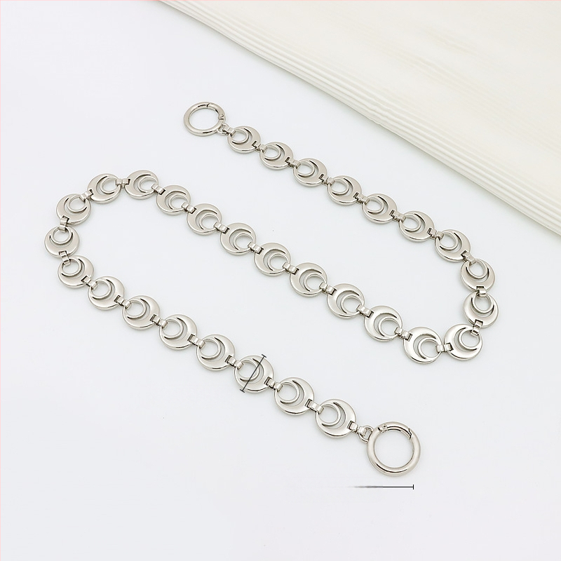 Koti õlarihm pikendatava ahelaga – metall, laiendus, tähtedega muster, kevad 2024