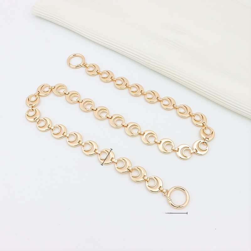 Koti õlarihm pikendatava ahelaga – metall, laiendus, tähtedega muster, kevad 2024