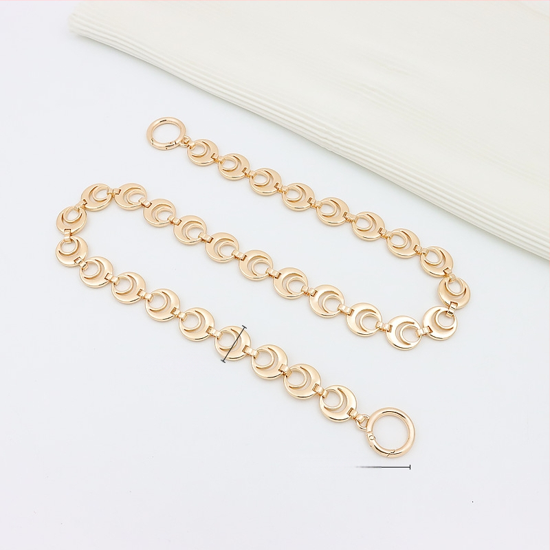 Koti õlarihm pikendatava ahelaga – metall, laiendus, tähtedega muster, kevad 2024