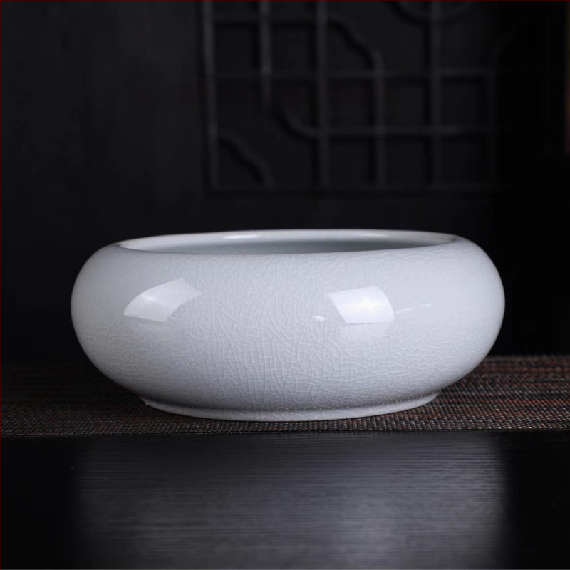 Keramikas hidroponiska puķu pods – minimālistisks stils, elpojošs, korozijizturīgs, izturīgs; rokdarbs; izcepts 1300°C; piemērots galdam vai grīdai.