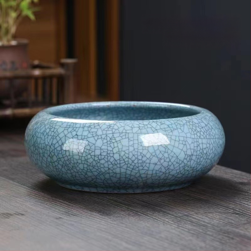 Keramikas hidroponiska puķu pods – minimālistisks stils, elpojošs, korozijizturīgs, izturīgs; rokdarbs; izcepts 1300°C; piemērots galdam vai grīdai.