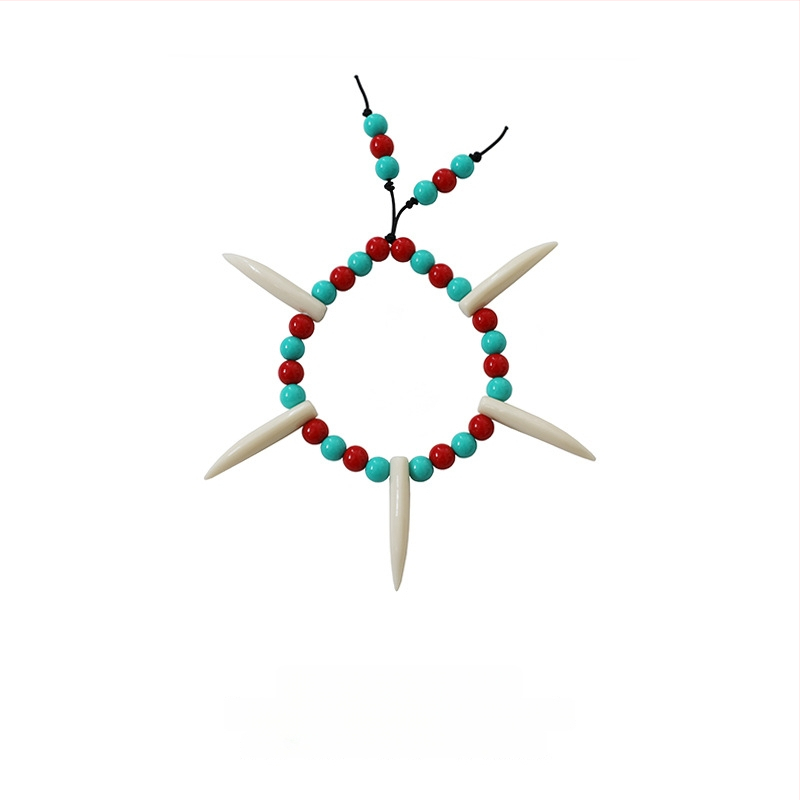 Облекло за глава за деца с пера и огърлица – пролет 2025