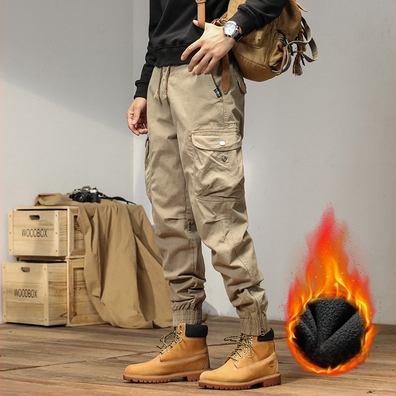 Vīriešu cargo bikses ar taisnu piegriezumu, flīsa odere, kokvilnas maisījuma audums, vidēja jostas vieta, ar vairākām kabatām