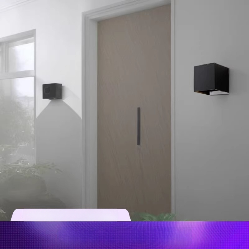 Sieninė LED lemputė su reguliuojamu spinduliu, minimalistinis modernus stilius, aliumininis korpusas, LED šviesos šaltinis, PIR judesio jutiklis, veikia iki 36V