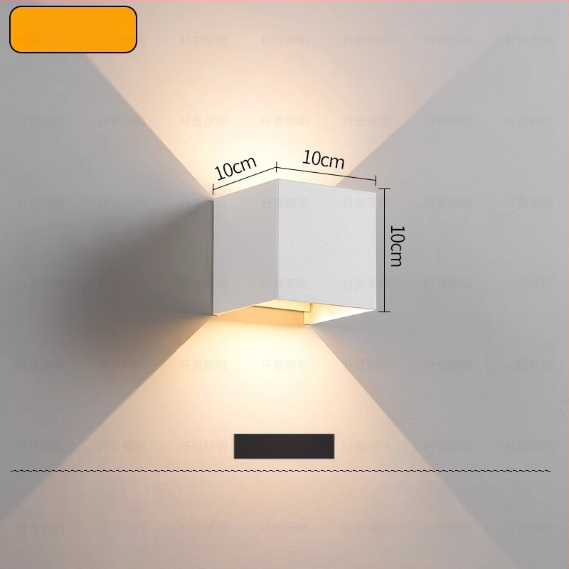 Sieninė LED lemputė su reguliuojamu spinduliu, minimalistinis modernus stilius, aliumininis korpusas, LED šviesos šaltinis, PIR judesio jutiklis, veikia iki 36V