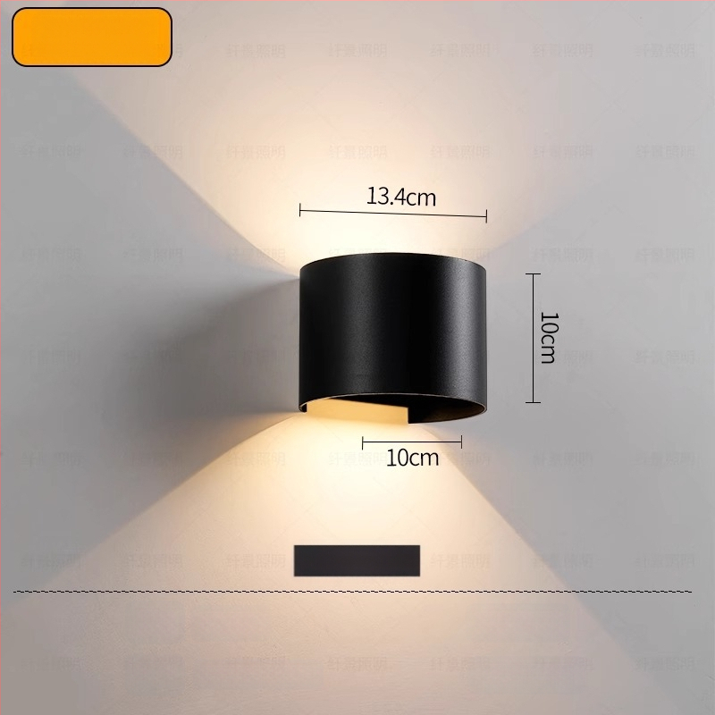 Sieninė LED lemputė su reguliuojamu spinduliu, minimalistinis modernus stilius, aliumininis korpusas, LED šviesos šaltinis, PIR judesio jutiklis, veikia iki 36V