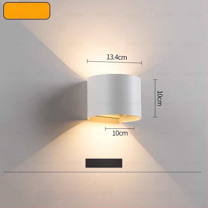 Sieninė LED lemputė su reguliuojamu spinduliu, minimalistinis modernus stilius, aliumininis korpusas, LED šviesos šaltinis, PIR judesio jutiklis, veikia iki 36V