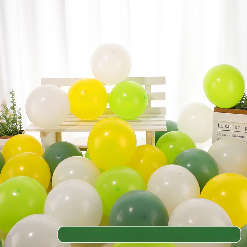 Aranjament baloane latex pentru absolvire – temă pădure, stil retro, baloane rotunde; fără logo; IP autorizare: Nu; Potrivit pentru aniversări și Ziua copiilor