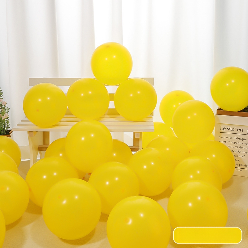 Aranjament baloane latex pentru absolvire – temă pădure, stil retro, baloane rotunde; fără logo; IP autorizare: Nu; Potrivit pentru aniversări și Ziua copiilor