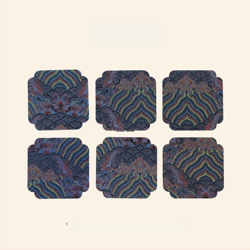 Dviejų pusių brokato arbatos kilimėlis – kvadratinės formos, atsparus aukštoms temperatūroms, rūmų stiliaus ir kinų stiliaus