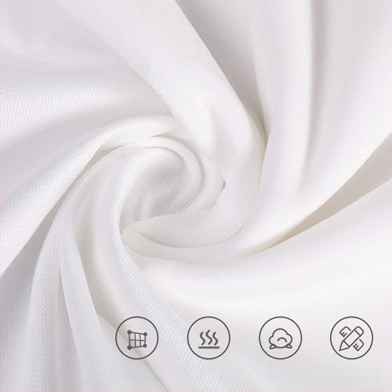 Televizoriaus spintelės staltiesė - stačiakampė, audinys, raukšlių atsparumas, paprastas ir modernus stilius, geometrinis raštas