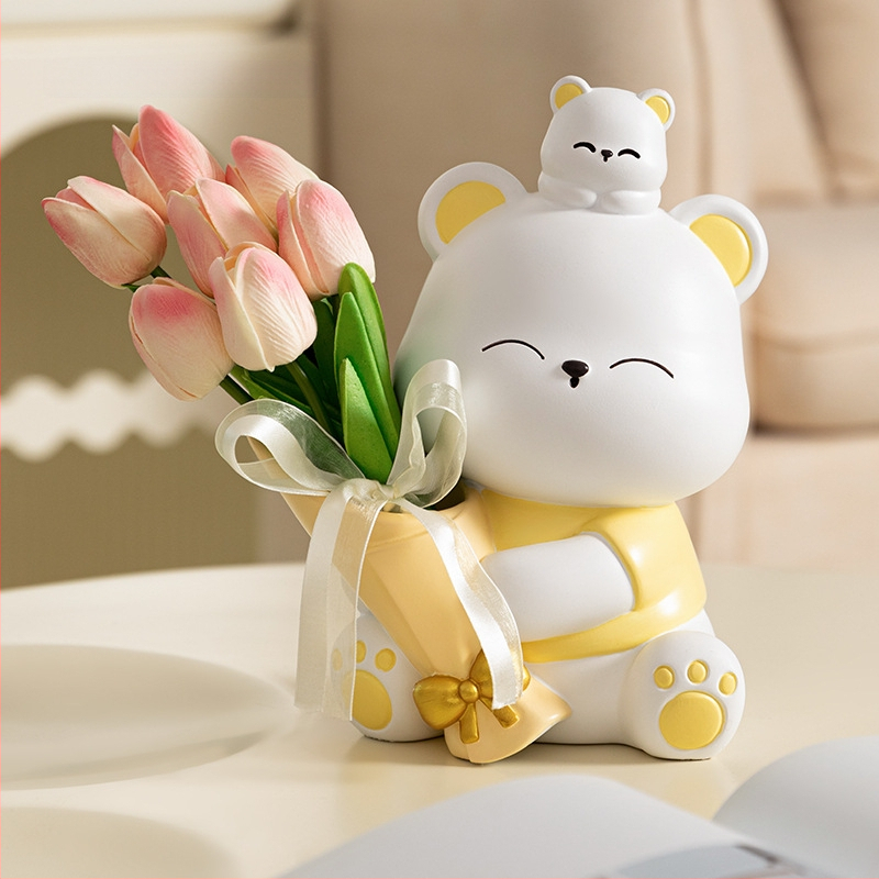 Διακοσμητική φιγούρα από ρητίνη: αρκουδάκι που αγκαλιάζει λουλούδια, κατάλληλη για ράφι τηλεόρασης και γραφείο — μοντέρνο μινιμαλιστικό στιλ; ιδανικό δώρο