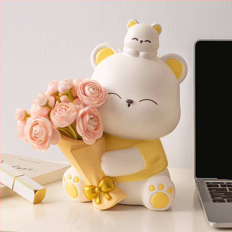 Διακοσμητική φιγούρα από ρητίνη: αρκουδάκι που αγκαλιάζει λουλούδια, κατάλληλη για ράφι τηλεόρασης και γραφείο — μοντέρνο μινιμαλιστικό στιλ; ιδανικό δώρο