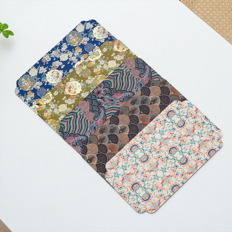 Absorbuojantis, storas zomšos tekstūros arbatos rankšluostis - Medžiaga: Audinys; Svoris: 25 g; Sugertis: 11–15 s; Logotipo spausdinimas galimas