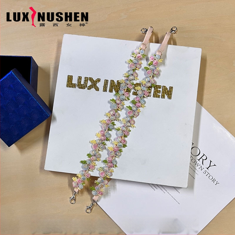 Κεντημένο δαντελένιο φόρεμα-slip με λεπτές τιράντες, νάιλον, διαφανείς λεπτομέρειες, άνοιξη 2024