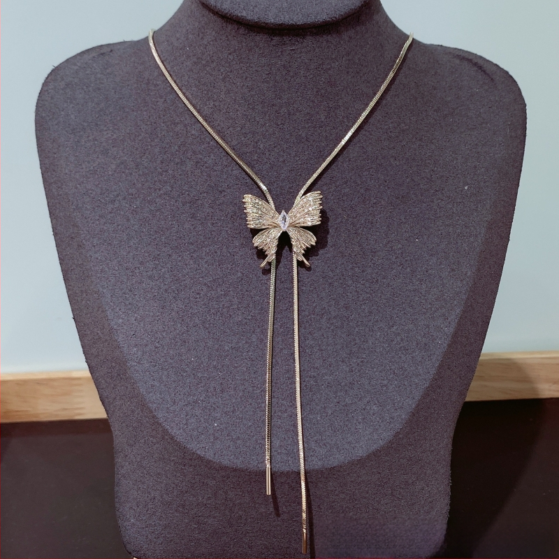 Moterų kaklo papuošalas iš vario, elektroplakatinės apdailos, pakabukas iš lydinio, klavikulinio tipo grandinė, širdies formos, mazgas ir geometrinis dizainas