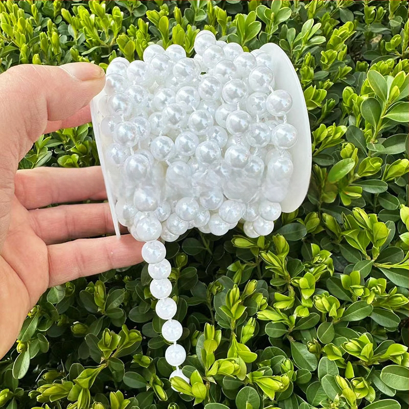 Perlų grandinė vestuvinėms dekoracijoms | plastikiniai/derviniai perlai | elektroplakavimas | Hongsheng prekės ženklas | Pavasaris 2023