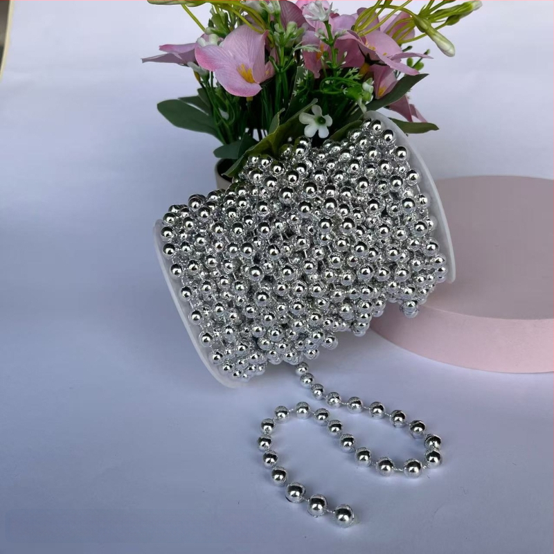 Perlų grandinė vestuvinėms dekoracijoms | plastikiniai/derviniai perlai | elektroplakavimas | Hongsheng prekės ženklas | Pavasaris 2023