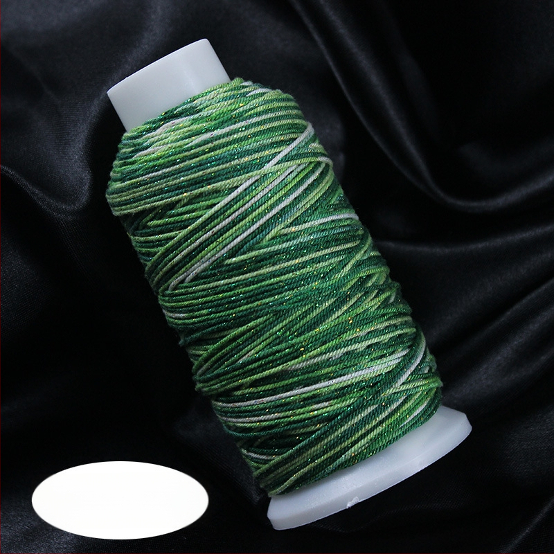 Gradientiškai dažytas medvilninis siūlas su auksine siūle, rankomis mezgta DIY papuošalų virvė (Medžiaga: medvilninis siūlas + poliesteris + auksinė siūlė; Apdorojimo technologija: rankų mezgimas; Kilmė: Jinhua; Stilius: originalus dizainas)