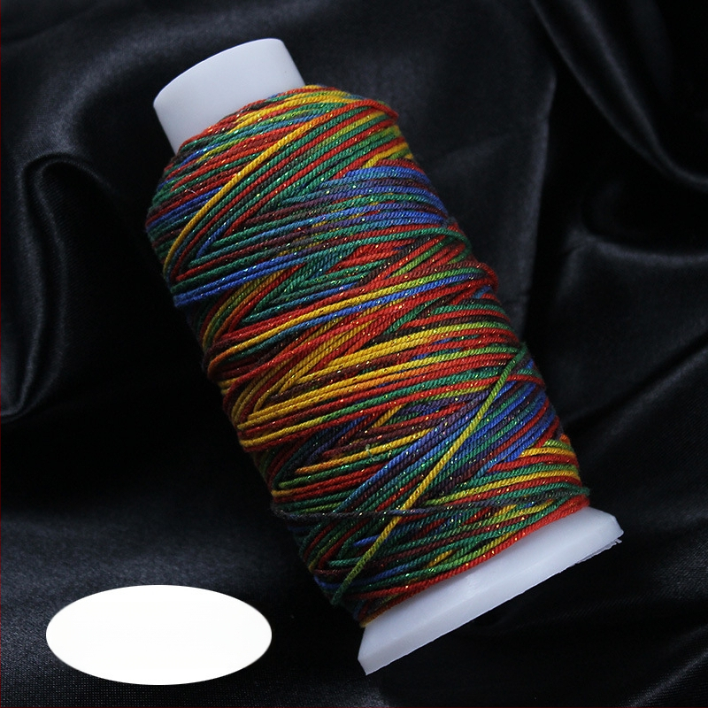 Gradientiškai dažytas medvilninis siūlas su auksine siūle, rankomis mezgta DIY papuošalų virvė (Medžiaga: medvilninis siūlas + poliesteris + auksinė siūlė; Apdorojimo technologija: rankų mezgimas; Kilmė: Jinhua; Stilius: originalus dizainas)