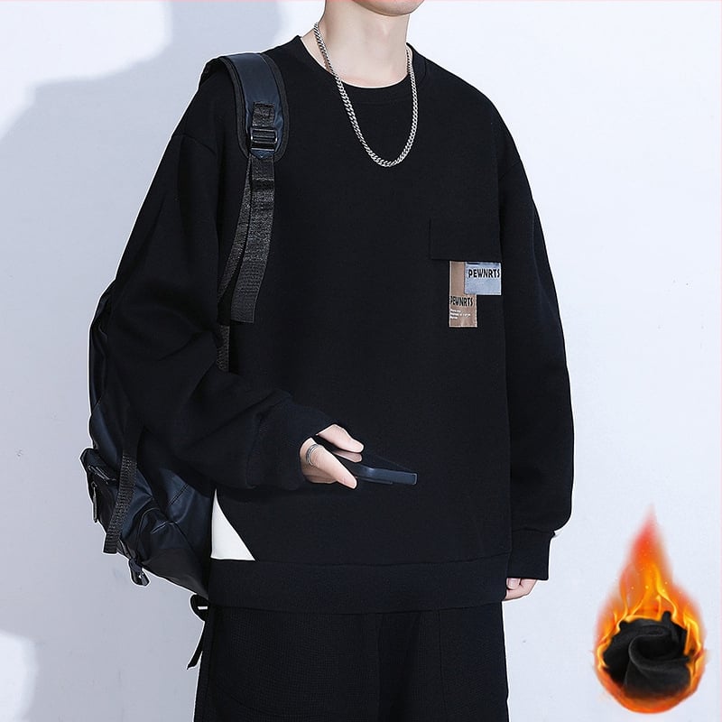 Megztinis su animaciniu piešiniu, medvilnės/polesterio mišinio (63% medvilnė, 37% poliesteris), apvali kaklo linija, ilgos rankovės, aptemptas kirpimas, tinkamas visiems metų laikams.