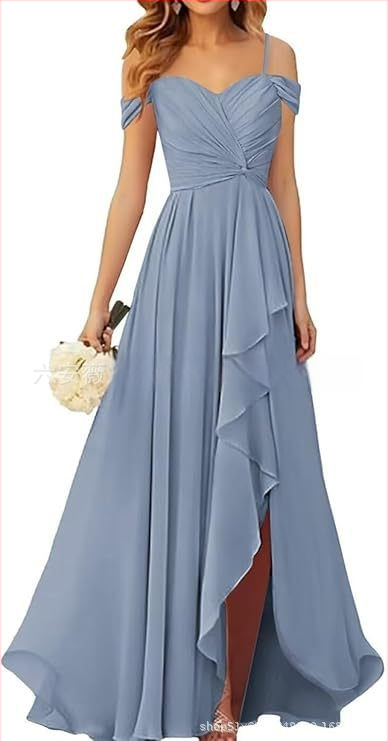 Вечерна рокля с презрамки тип потник, без ръкав, дълга пола, плисирана, полиестер