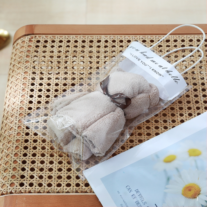 Koralinio fliso rankšluostis su lokio dizainu, paprastas audinys, 80–100 g