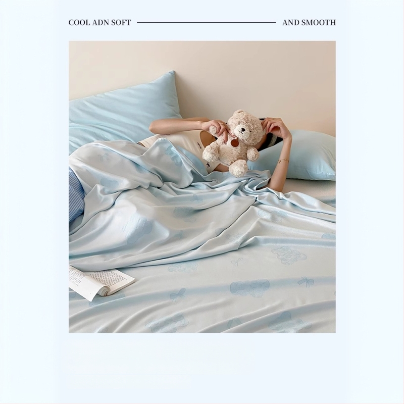 Ljetni pokrivač od bambusovih vlakana, hladenje, s prugastim uzorkom, 50/50 mješavina regenerirane celuloze, 1,1–1,5 kg, reaktivno bojanje