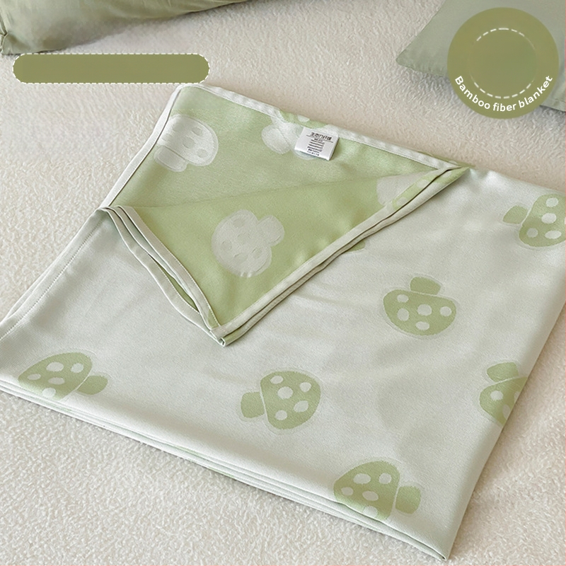 Ljetni pokrivač od bambusovih vlakana, hladenje, s prugastim uzorkom, 50/50 mješavina regenerirane celuloze, 1,1–1,5 kg, reaktivno bojanje