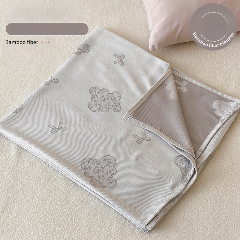 Ljetni pokrivač od bambusovih vlakana, hladenje, s prugastim uzorkom, 50/50 mješavina regenerirane celuloze, 1,1–1,5 kg, reaktivno bojanje