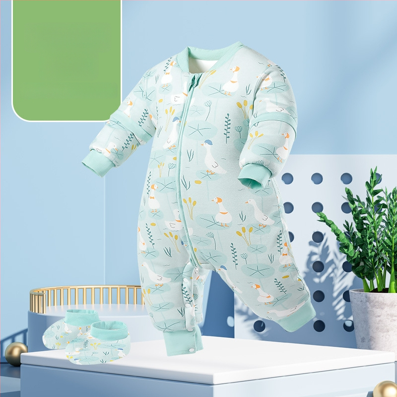 Miego krepšys kūdikiams ir mažiems vaikams, su atskirtomis kojytėmis, nuimamomis rankovėmis, 95% medvilnės audinys, cheminis pluoštas užpildas, karikatūrinis raštas, tinkamas žiemai, pavasariui ir rudeniui