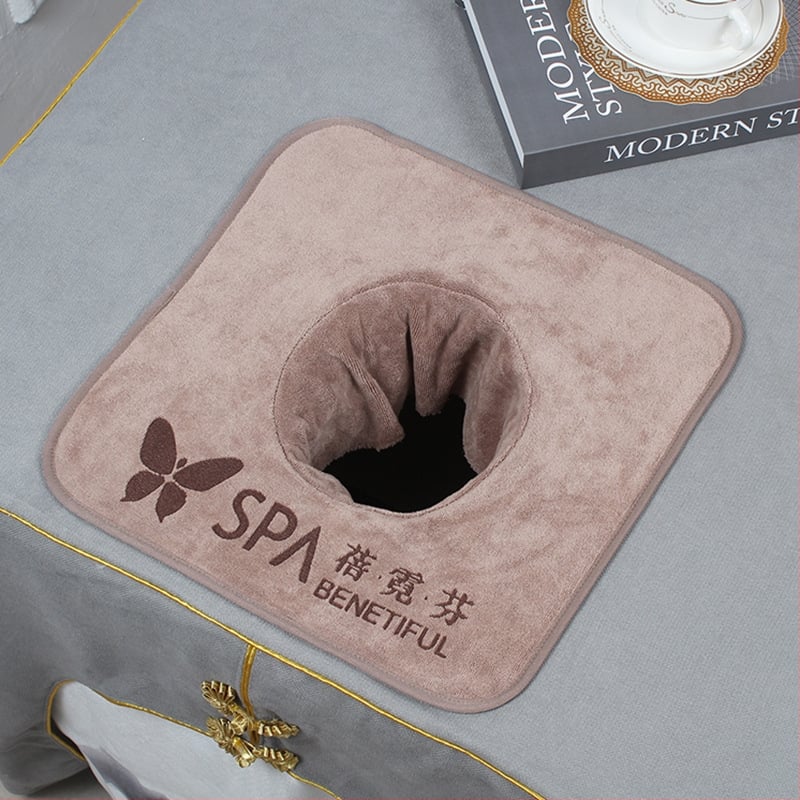 Masažo stalo rankšluostis su skylute, mikropluoštas 100D, svoris virš 200 g, siuvimas, pritaikymas