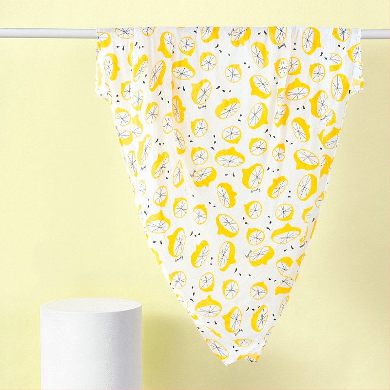 Kūdikio susiuvimo skraistė iš bambuko pluošto ir medvilnės, vasariška lengva, 70% bambuko, 30% medvilnės, karikatūrinis raštas, tinkama kūdikiams ir 1–3 metų vaikams