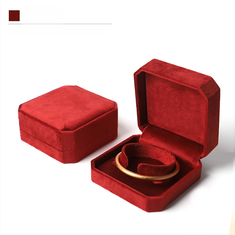 Astoņstūraina velūra juvelierizstrādājumu kaste, kompozītmateriāls, SSJH23, juvelierizstrādājumu iepakojums