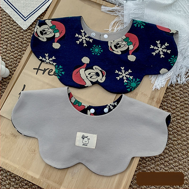 Medvilninė seilinė kūdikiams ir mažiems vaikams (1–3 metų) – dvipusis gėlių raštas, sugerianti