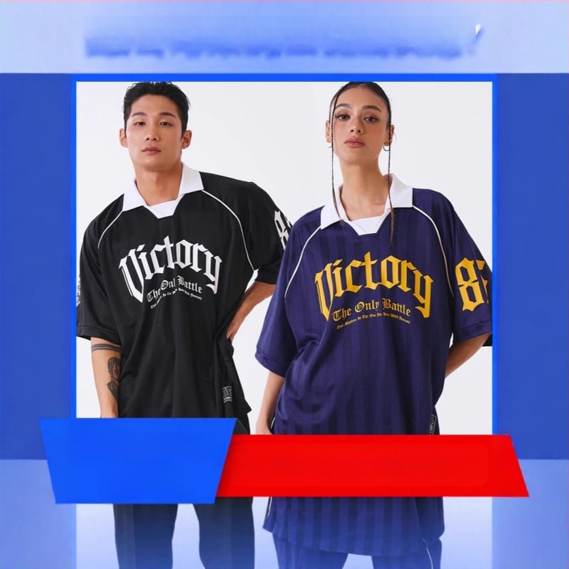 Sublimacijos marškinėliai su V kaklo iškirpte, trumpomis rankovėmis, laisvo kirpimo, poliesteris