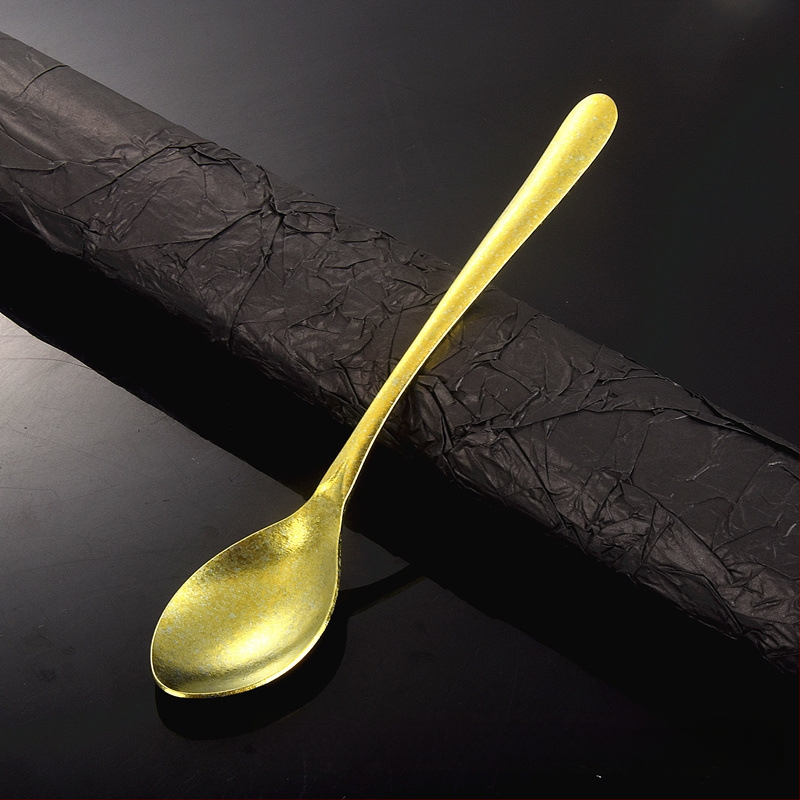 Jää lusikas puhtast titaanist, südamekujuline kristallidisain ja pikk käepide (modernne minimalistlik stiil; kohandamine saadaval)