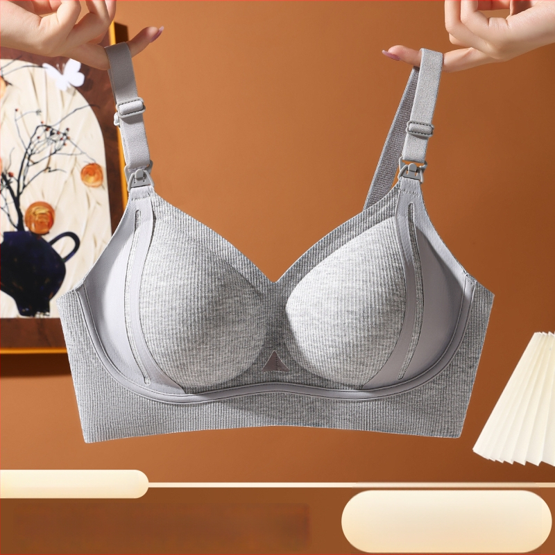 Sutien de alăptare pentru maternitate, bretele fixe, cupe subțiri formate, finisaj lucios, închidere la spate cu patru rânduri de cârlige, material principal viscoză 90–95%
