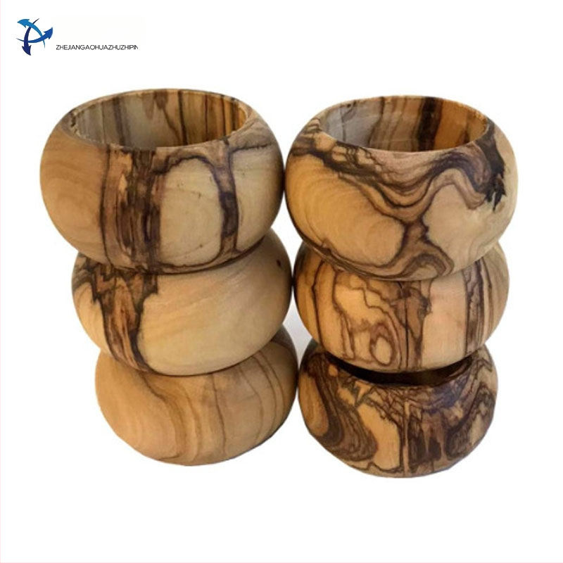 Puidust salvrätiku rõngas, kaasaegne lihtne stiil, viimistlus värvi või õliga, kohandatav pakend, logotüübi trükk