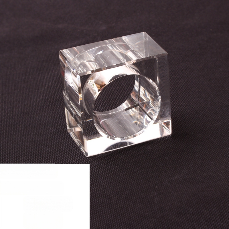 Kristallist salvrätirõngas, klaasist, polügonaalne/ringikujuline/ovaalne kuju, elektroplatineeritud viimistlus, loov muster, logom trükkimine, eraviisne brändi litsents