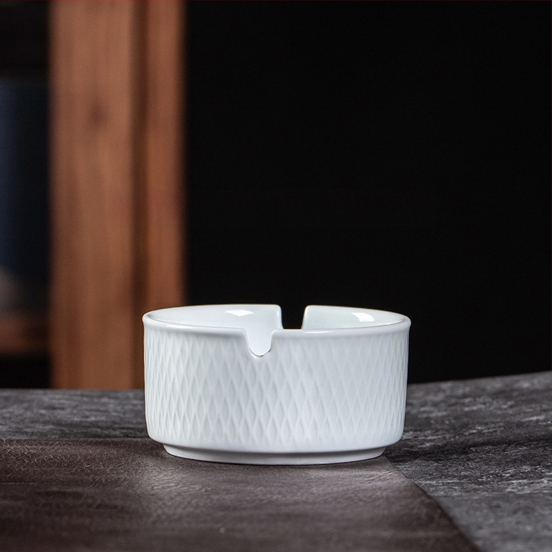 Portselanist hotellilaua serveerimiskomplekt, underglaze color, triibuline muster, 9-osaline komplekt