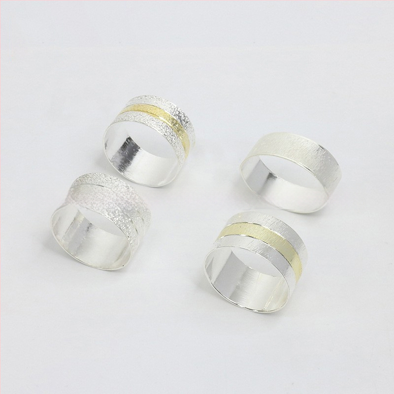 Servetikorõngas, lilleline kahekordne joon, pitsi ääris, vask elektroplaaditud pind, lääne stiil