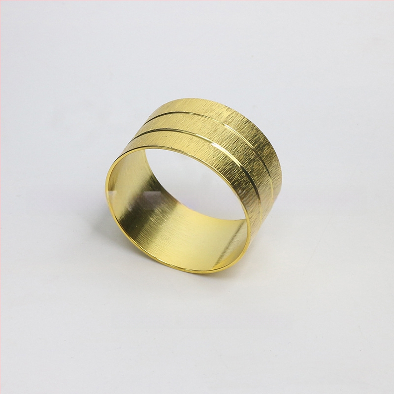 Servetikorõngas, lilleline kahekordne joon, pitsi ääris, vask elektroplaaditud pind, lääne stiil