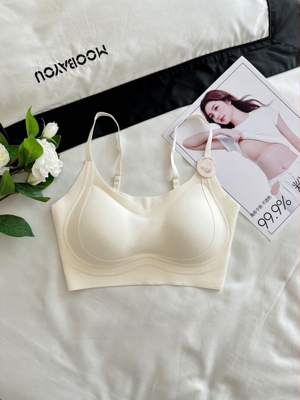 Bešis siuvimo nugaros liemenėlė-vest be vielos, 3/4 kaušai, formuoti puodeliai iš medvilnės, pagrindinis audinys nailonas, pamušalas spandeks, fiksuoti petnešėliai, visoms sezonoms