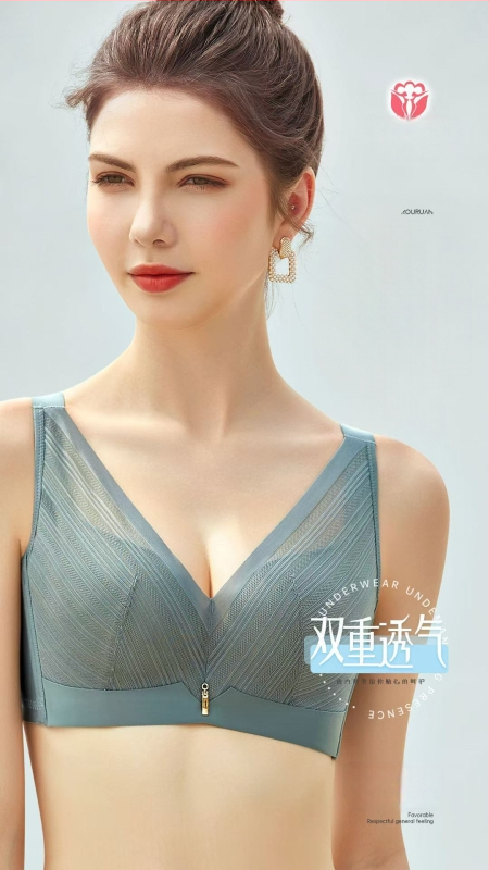 Belaidė push-up liemenėlė su 3/4 kaušelių, nuimamos petnešos, užpakalinis užsegimas, nailonas