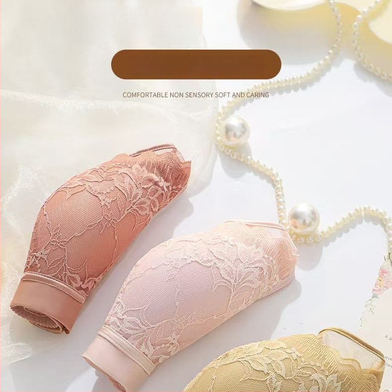 Bešiuotinė braletė su prancūziško stiliaus nėriniais, be siūlių dizainas, pilnas kaušės forma su putų įdėklu, pagrindinis nailoninis audinys, įdėklas iš spandekso, fiksuoti peties dirželiai, nugaros keturių eilių kabliukų užtrauktukas