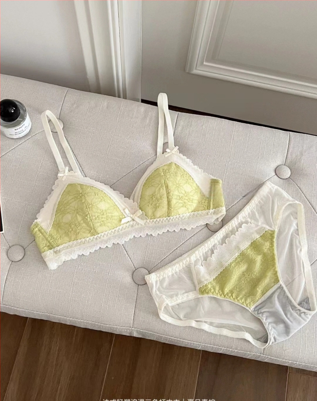 Комплект сутиени за жени, 3/4 чашка, тънки формирани чашки, безжични, дантела, дишащи